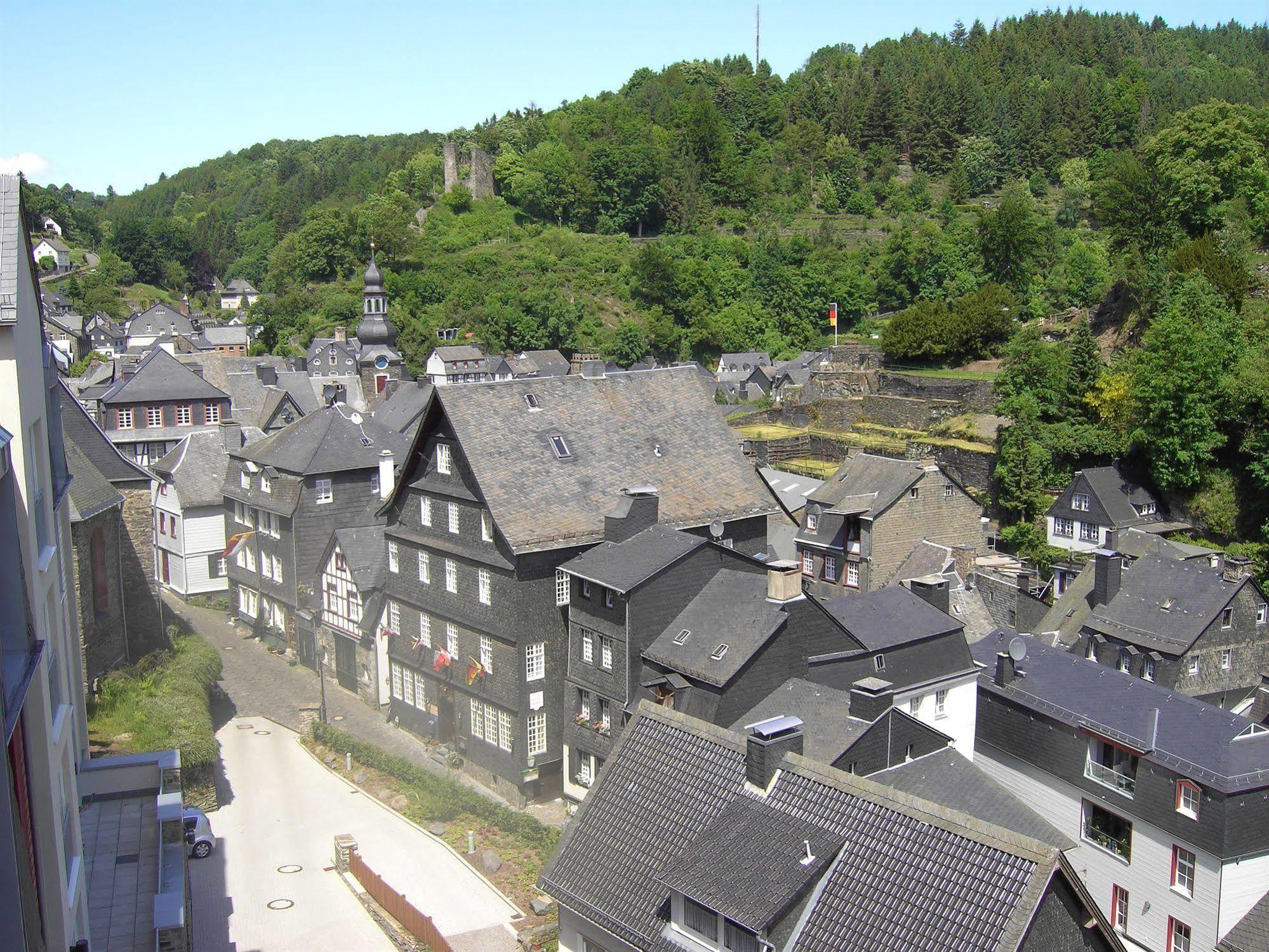 Hotel Graf Rolshausen Monschau Exteriör bild