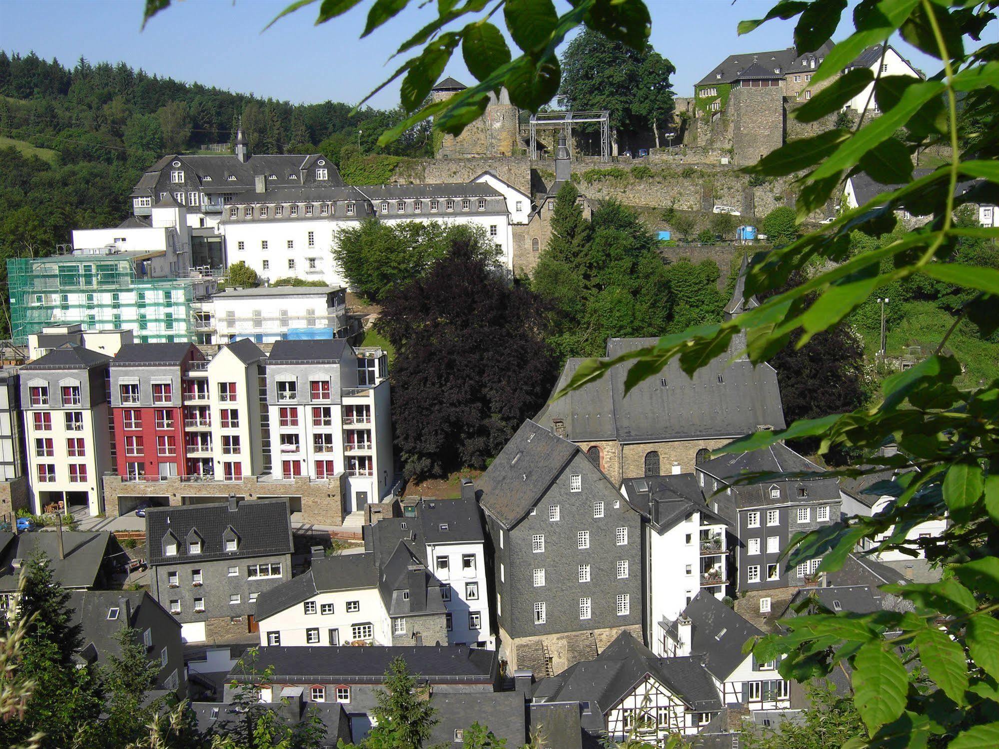 Hotel Graf Rolshausen Monschau Exteriör bild